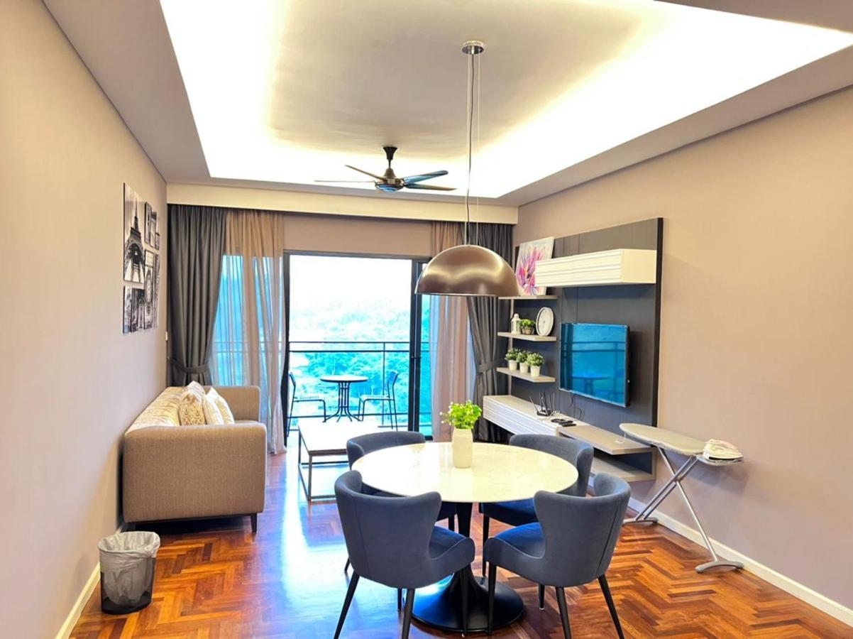 Vista Residences Free Wi-fi & 1 Parking Apartment