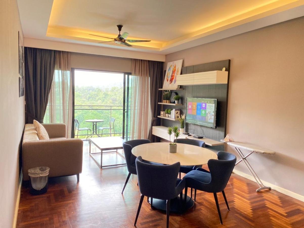 Vista Residences Free Wi-fi & 1 Parking Apartment *