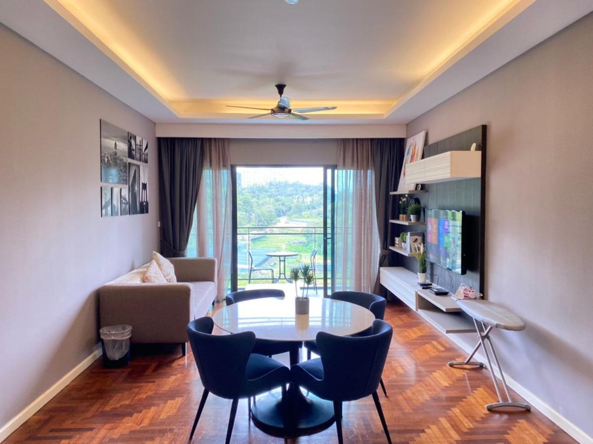 Vista Residences Free Wi-fi & 1 Parking Apartment