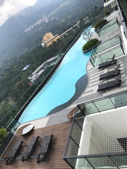 Vista Residences Free Wi-fi & 1 Parking *